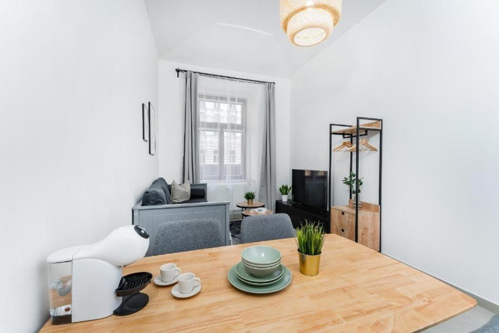 Nice Apartman In New Town Prague Praga Exterior foto